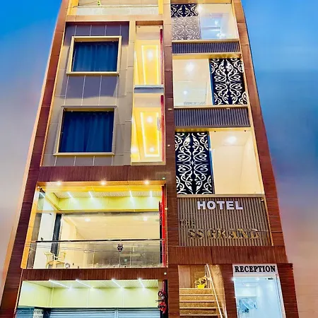 Hotel The Ss Grand Near Taj Mahal